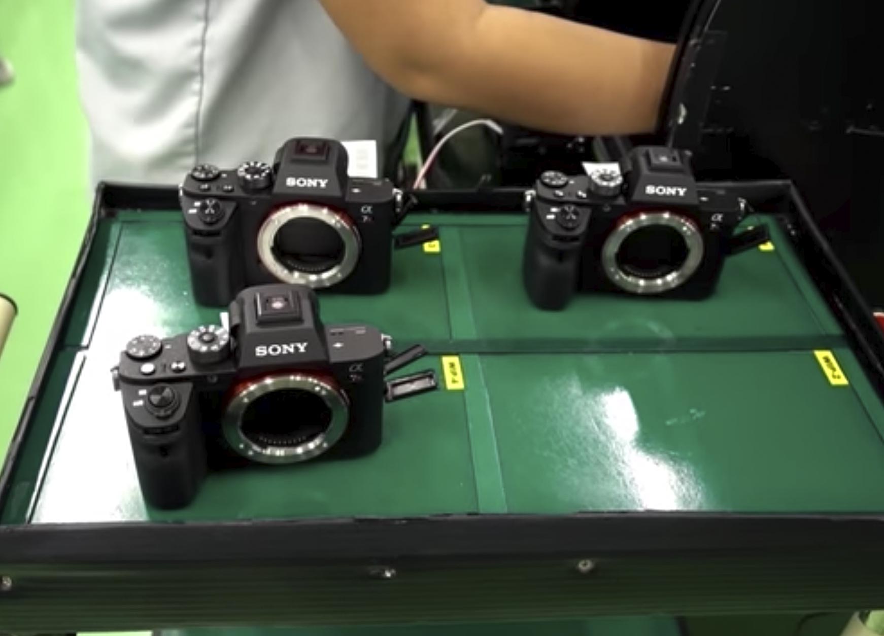Come nasce una Sony a7R II? Ecco il video di Shutterbug girato nella fabbrica di Chonburi in Thailan